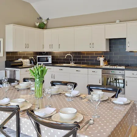 The Pavillion Cayton